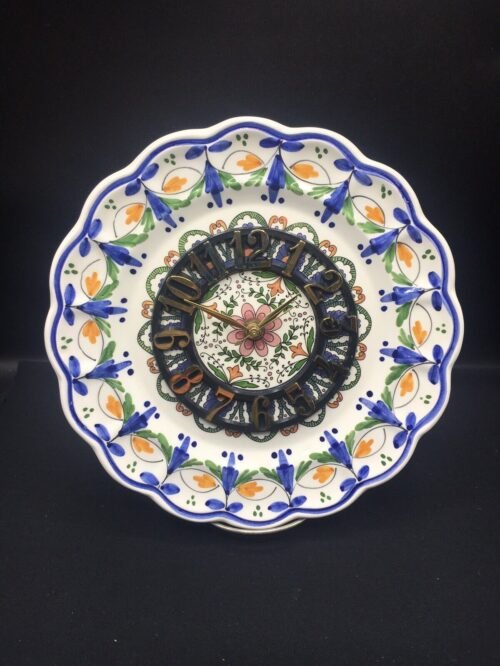 Vivid Vibrant 10 1/4 Inch Adorable Wall Clock ~