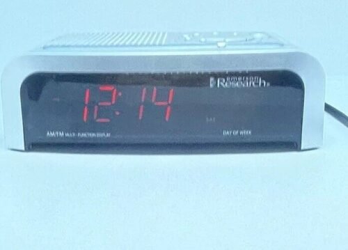 Vtg-Emerson Research Dual Alarm Clock Radio AM FM Multi-Function Digital CKS1855