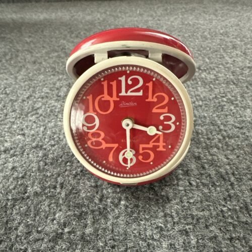 VTG 1970’s LINDEN Wind Up Travel Alarm Clock Red Metal Compact Clam Shell Retro