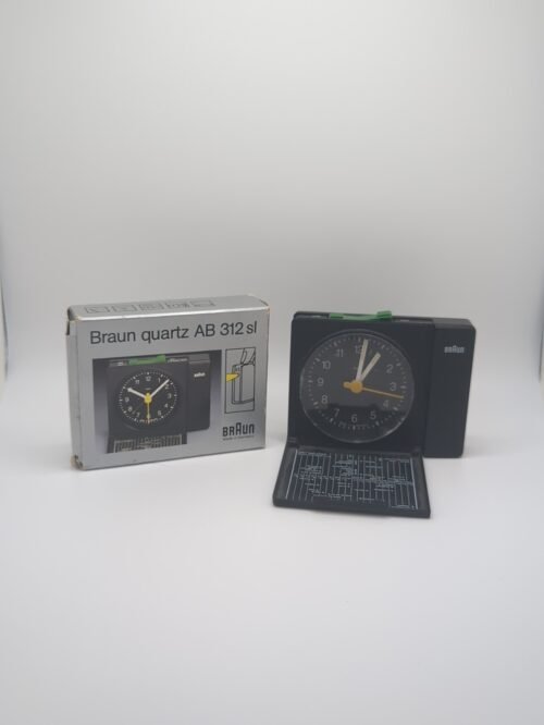 VTG BRAUN AG TYPE 4759 WORLD TRAVEL ALARM CLOCK POCKET SIZE WORKING