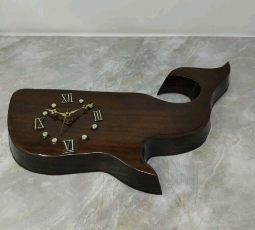VTG Cedar Whale Fish Wall Clock Slab Wood Lacquer Nautical Cottagecore Gallery