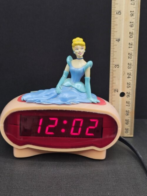 VTG Cinderella Digital Alarm Clock Disney Princess Pink Model DC94530 Tested