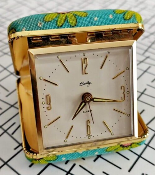 Vtg. MCM 1960s TRAVEL ALARM CLOCK by BRADLEY, WORKS, Floral Pattern Case, RARE