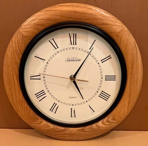 Vtg Round Sunbeam Quartz Wall Mount Woodgrain Clock Tested Works 80320 READ
