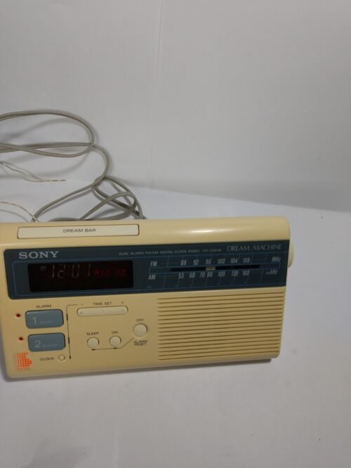 VTG Sony Dream Machine Dual Alarm Digital Clock Radio Model ICF-C221W Tested