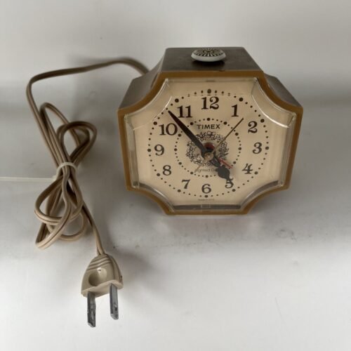 Vtg Timex Bedside Brown Plastic Alarm Clock 1970s model 7410-4A