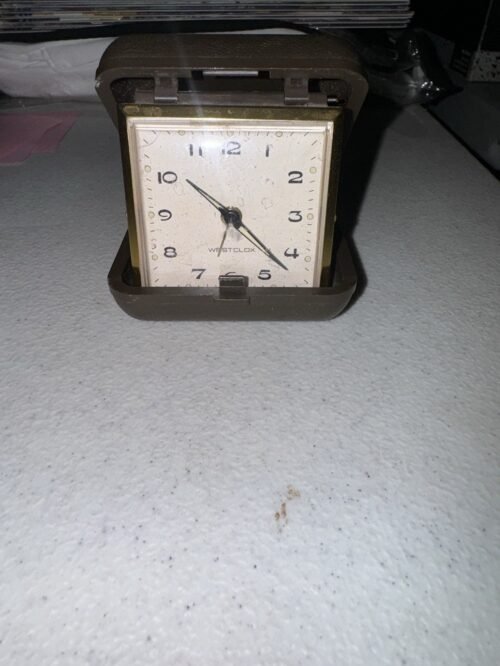 Vtg Westclox TRAVEL ALARM Clock Wind Up GLOWING HANDS Tan Folding