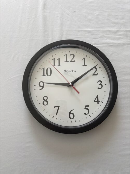 Westclox 9.5 Inches Round Battery Powered Office Wall Clock Standard Working
