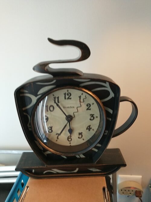 Westclox Coffee Cup Wall Clock 3D Mug Analog Kitchen Cafe Clock