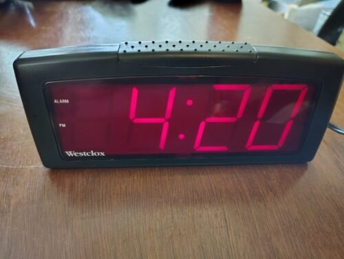 Westclox Large Red Digital Display Alarm Clock Model 22705 Commander Vintage