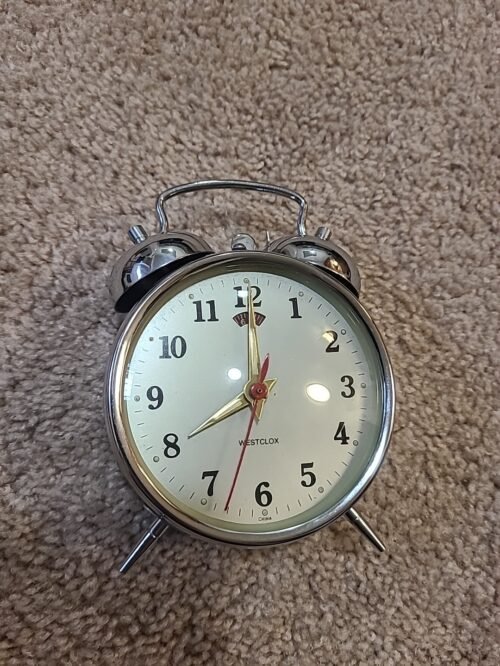 Westclox VTG Double Twin Bell Classic Alarm Clock. Working, Retro Look Display