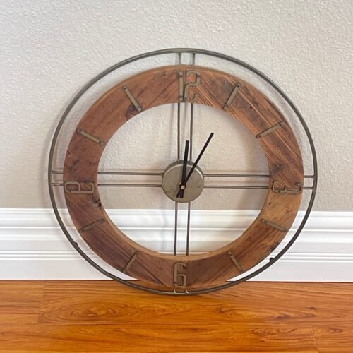 Western Coutry Style Wooden Unique 20â Round Wall Clock