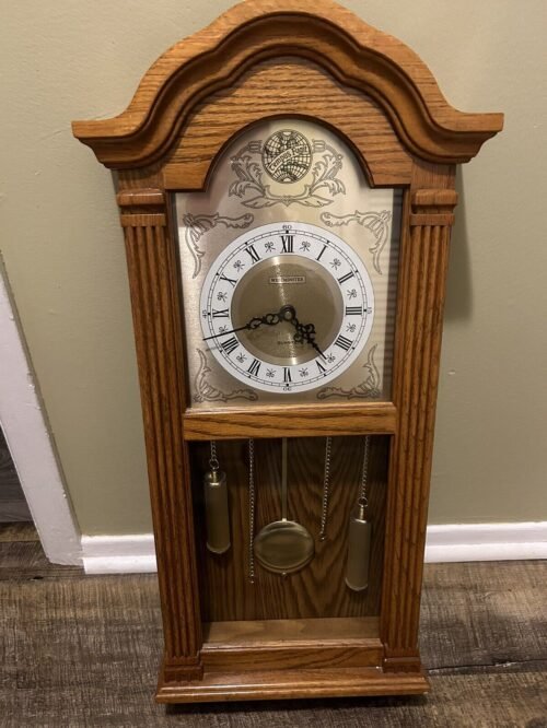 Westminster Tempus Fugit Wood Quartz Wall Clock Hourly Chime Battery Operated