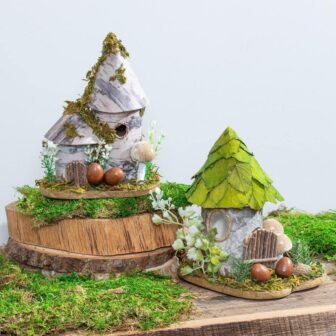 Woodland House with Cone Roof Pack of 2