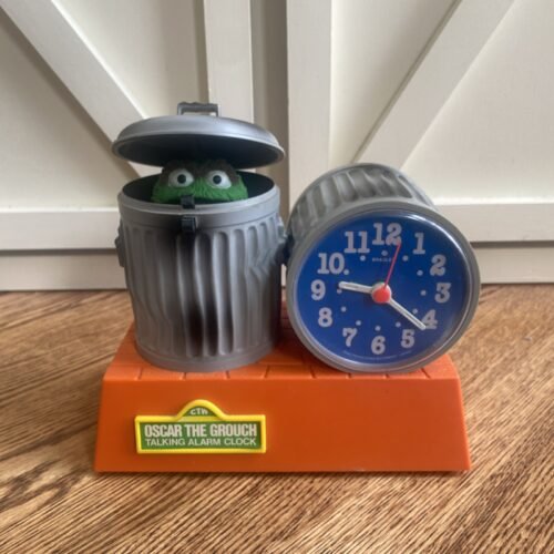 Working 1977 Sesame Street Oscar the Grouch Talking Alarm Clock Tics! NO Talk!