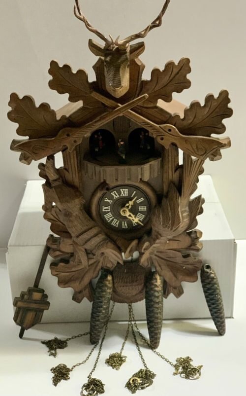 Working Large Hand-Carved Black Forest Hunter Cuckoo Clock Germany October 1985