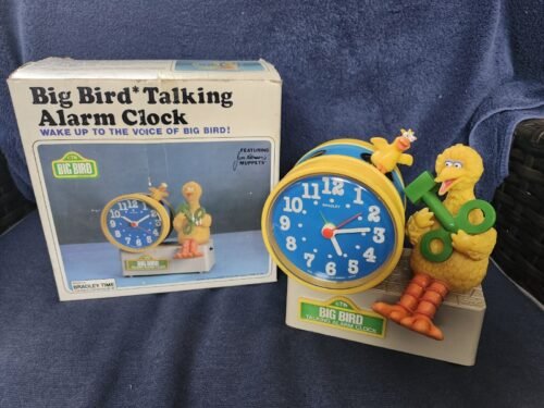 Working Sesame Street Big Bird Talking Alarm Clock, Box, Green Key, Packing.